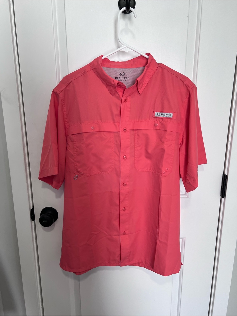 Realtree Fishing Button Front Performance Shirt Men’s M Deep Sea Coral